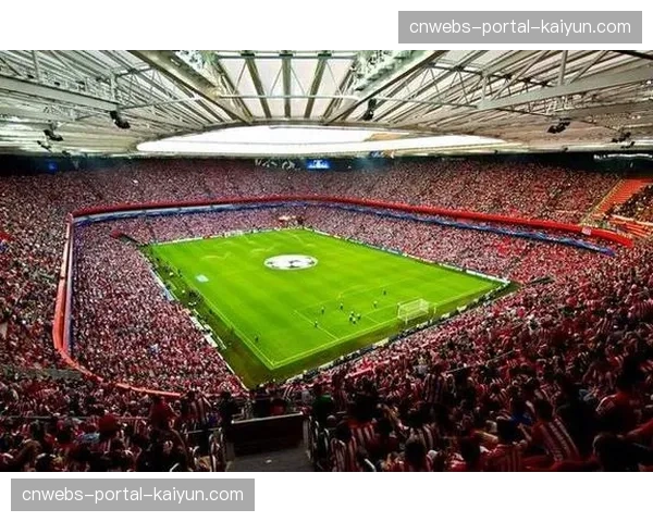 赫罗纳公布对阵巴萨大名单，中场核心伤愈归队将稳固防守体系